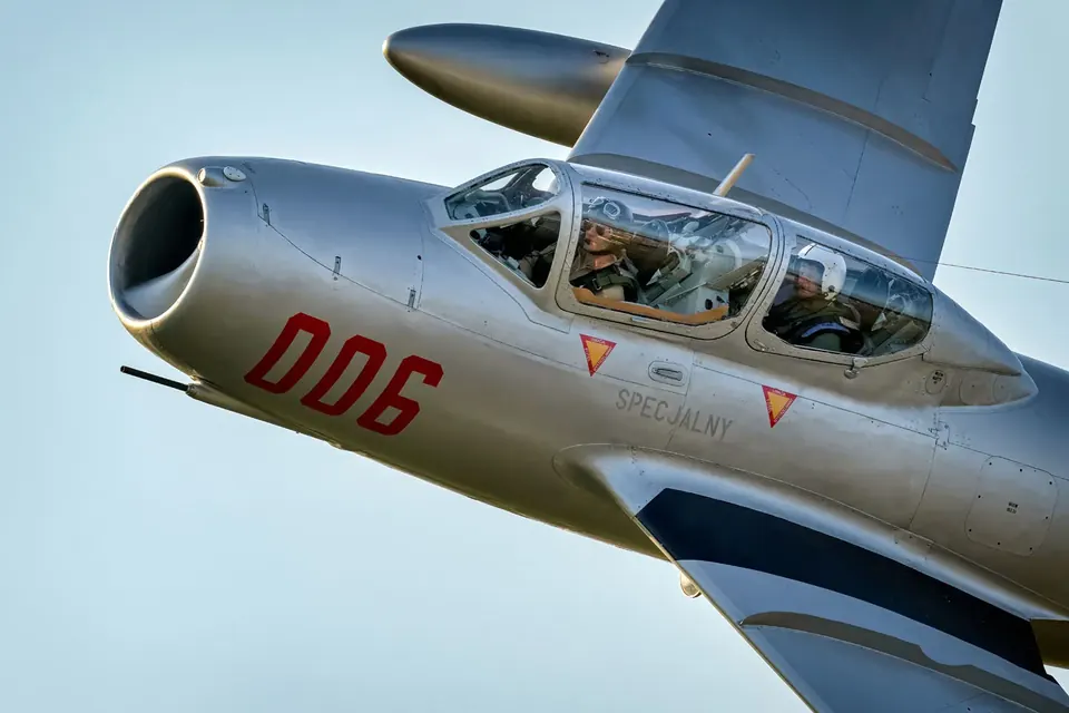 Lim-2 / MiG-15bis, numer boczny 602